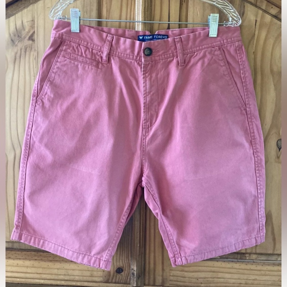 Men's Fame Forever pink flat front chino Bermuda shorts size 34